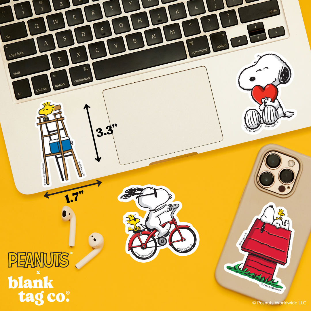 Peanuts® Waterproof Sticker - Tennis Umpire Woodstock