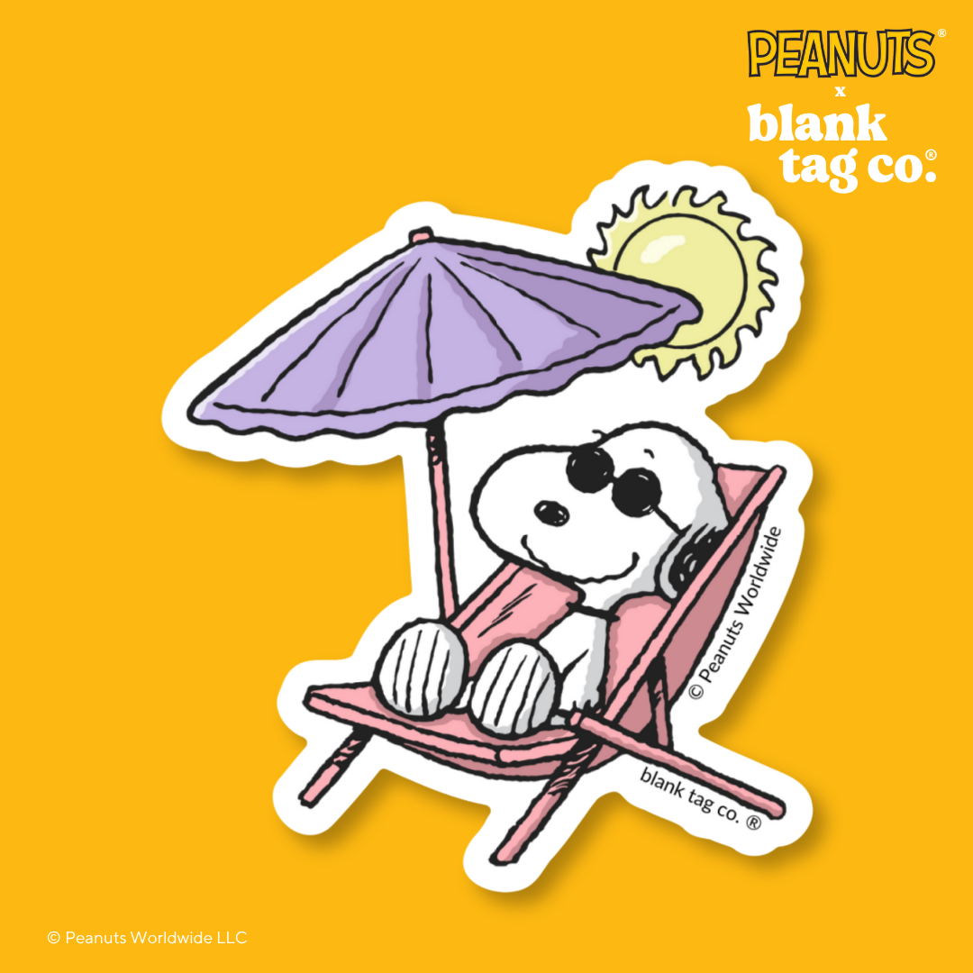 Peanuts® Waterproof Sticker - Snoopy On A Beach Chair