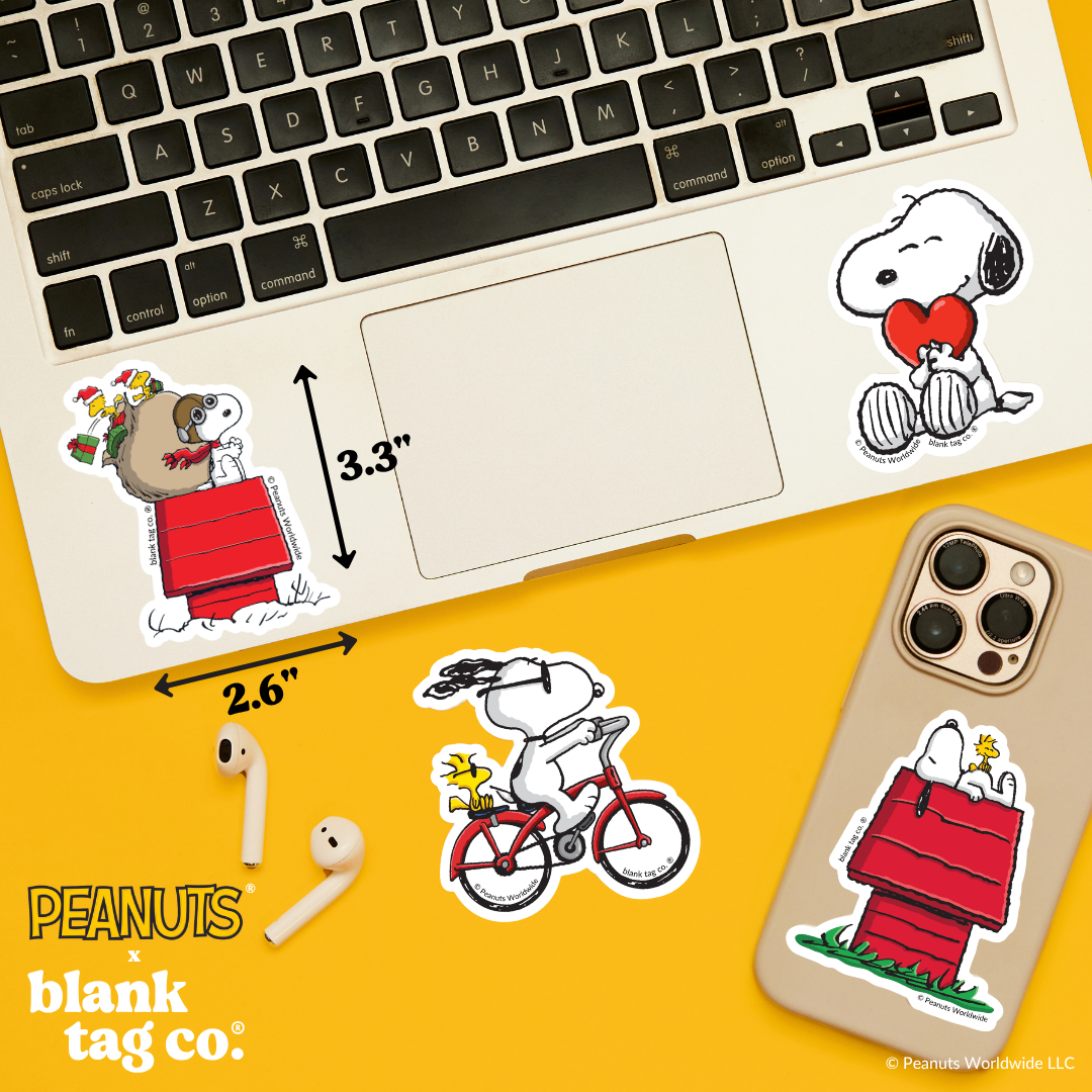 Peanuts® Waterproof Sticker - Flying Ace Delivering Gifts